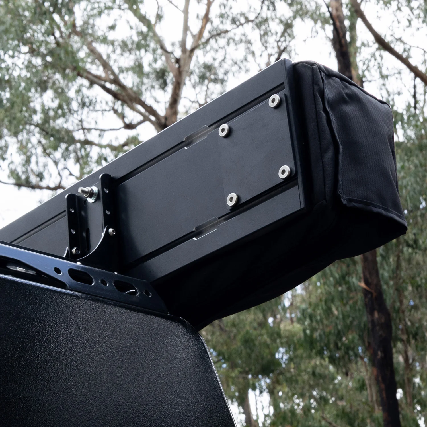 270 FREESTANDING LED AWNING R - Image 12