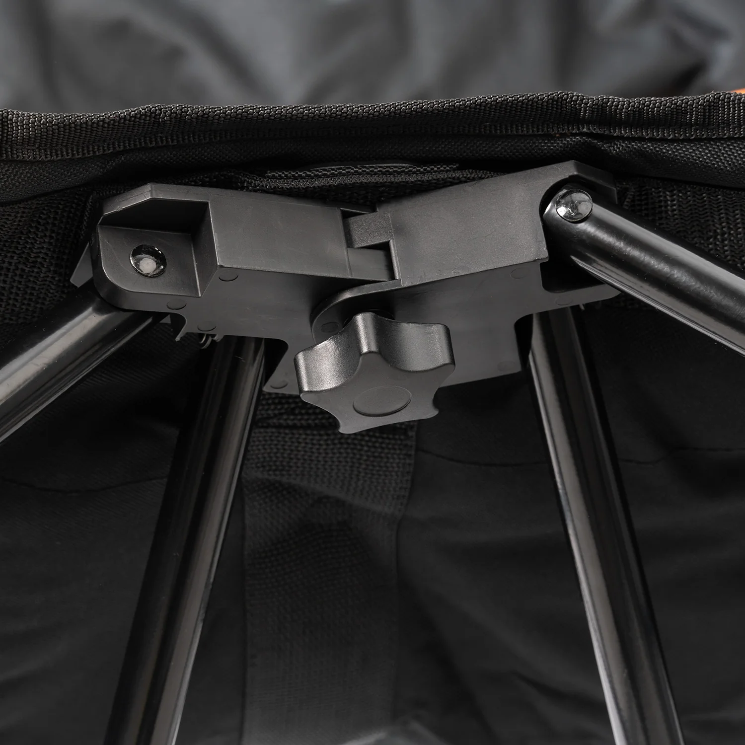 DOUBLE BARREL TWIN CHAIR - Image 8