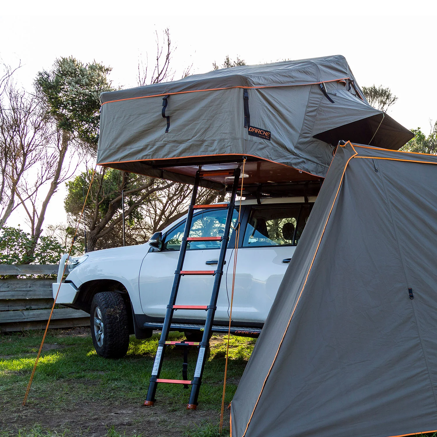 HI-VIEW 1600 ROOF TOP TENT - Image 3