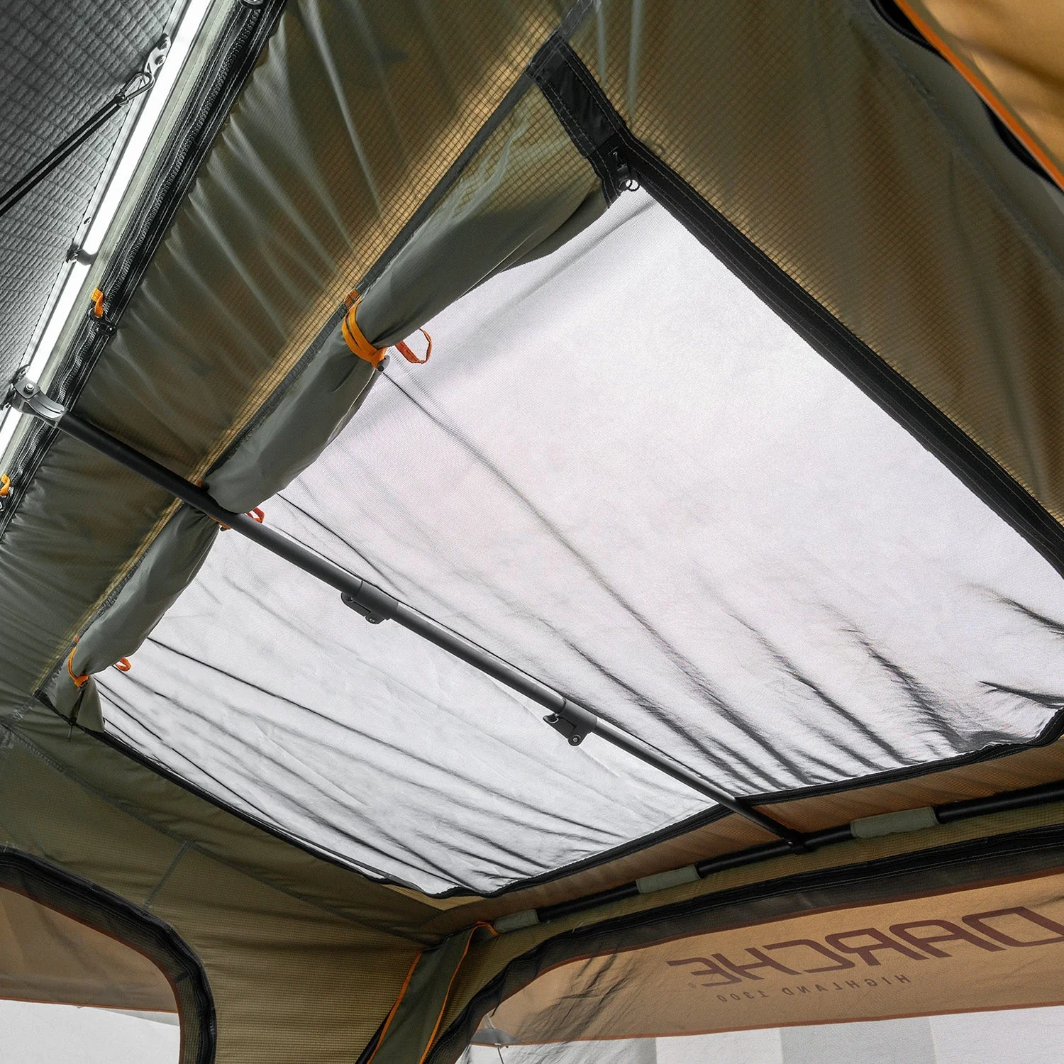 HIGHLAND 1300  ROOF TOP TENT - Image 12