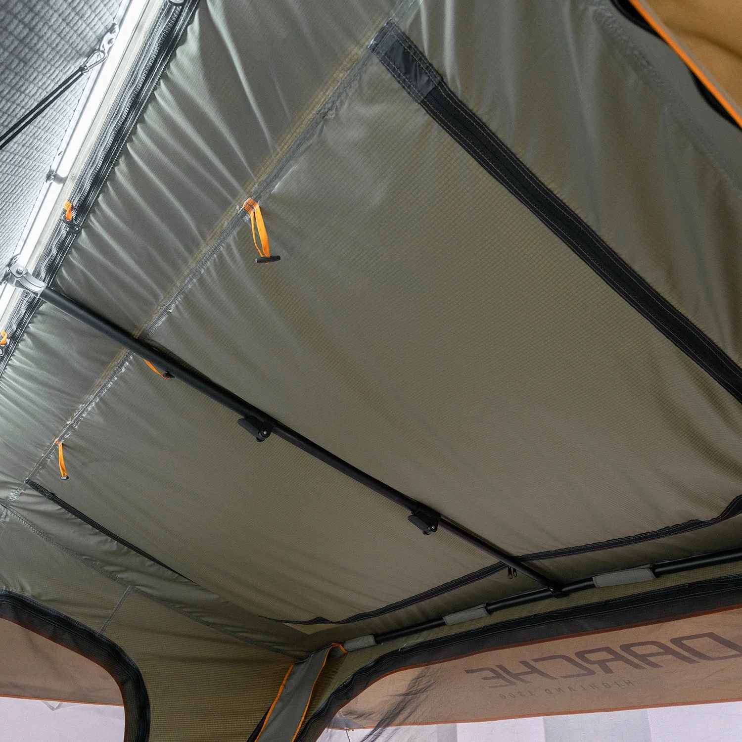 HIGHLAND 1300  ROOF TOP TENT - Image 13