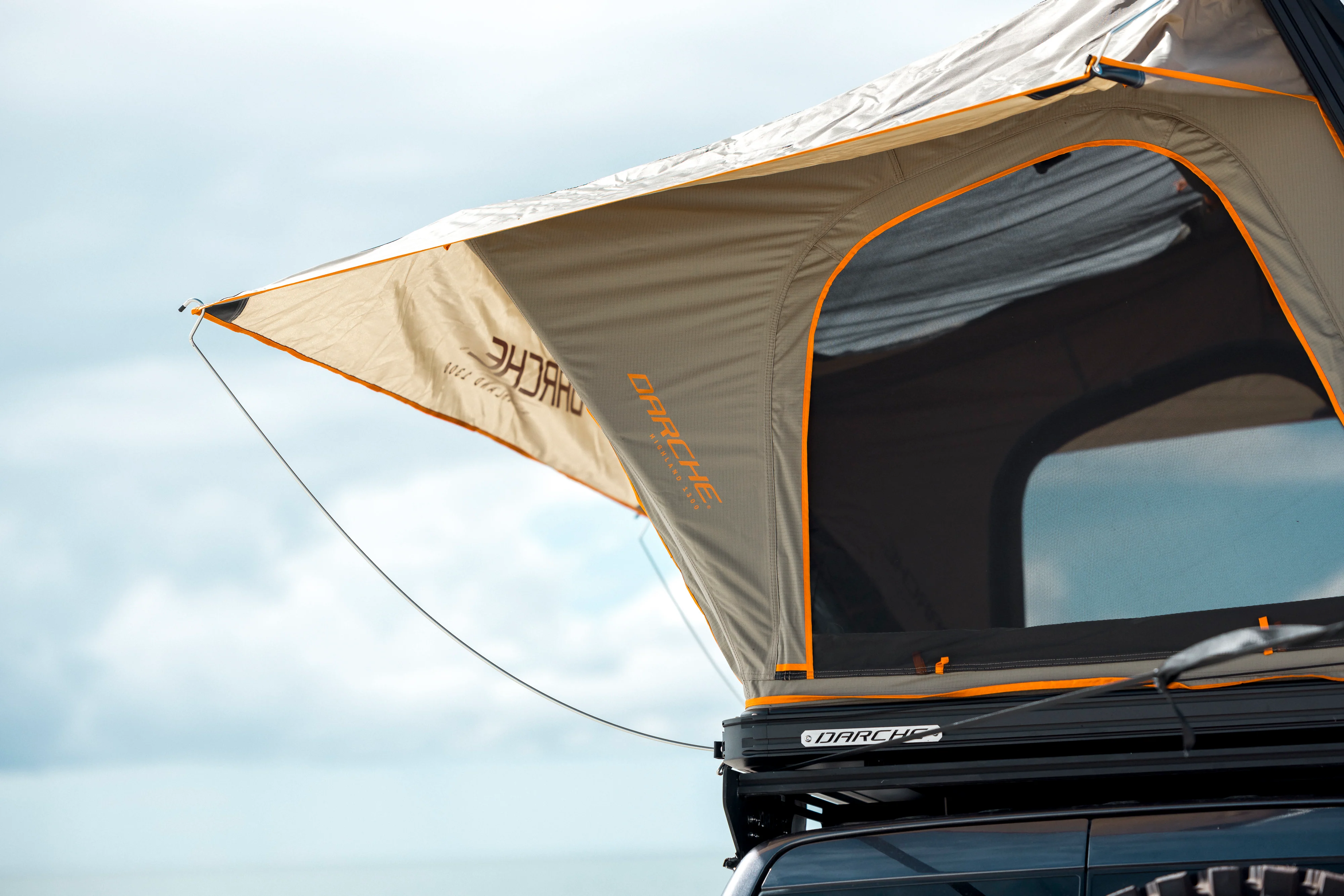 HIGHLAND 1300  ROOF TOP TENT - Image 6