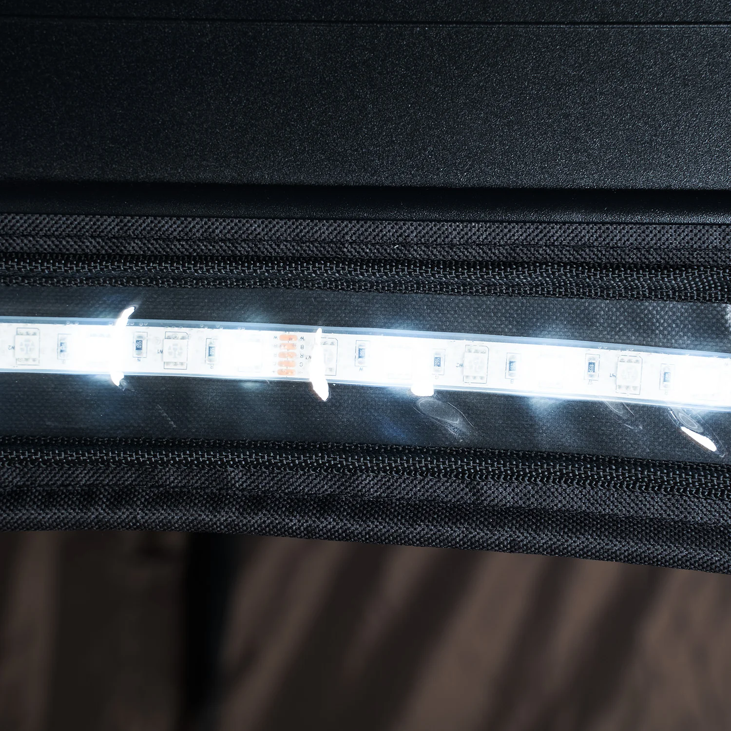 UNIVERSAL 1.2M LED STRIP - Image 9