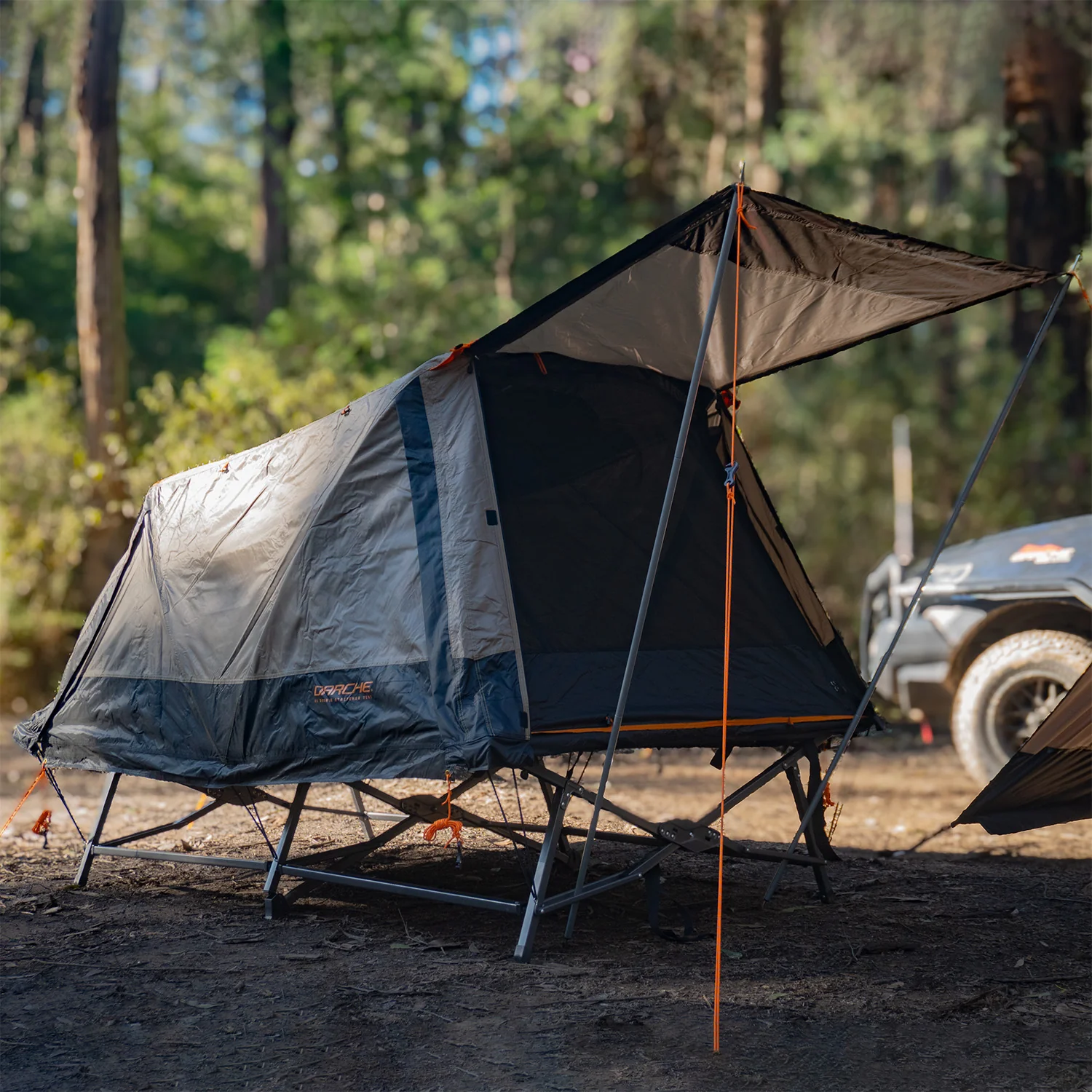 XL DOUBLE STRETCHER TENT - Image 2